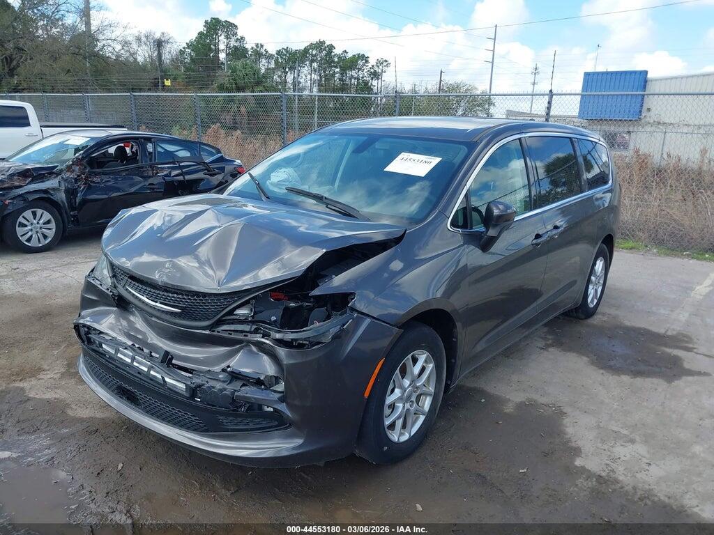 2C4RC1CG5NR204139 2022 CHRYSLER VOYAGER photo no. 2