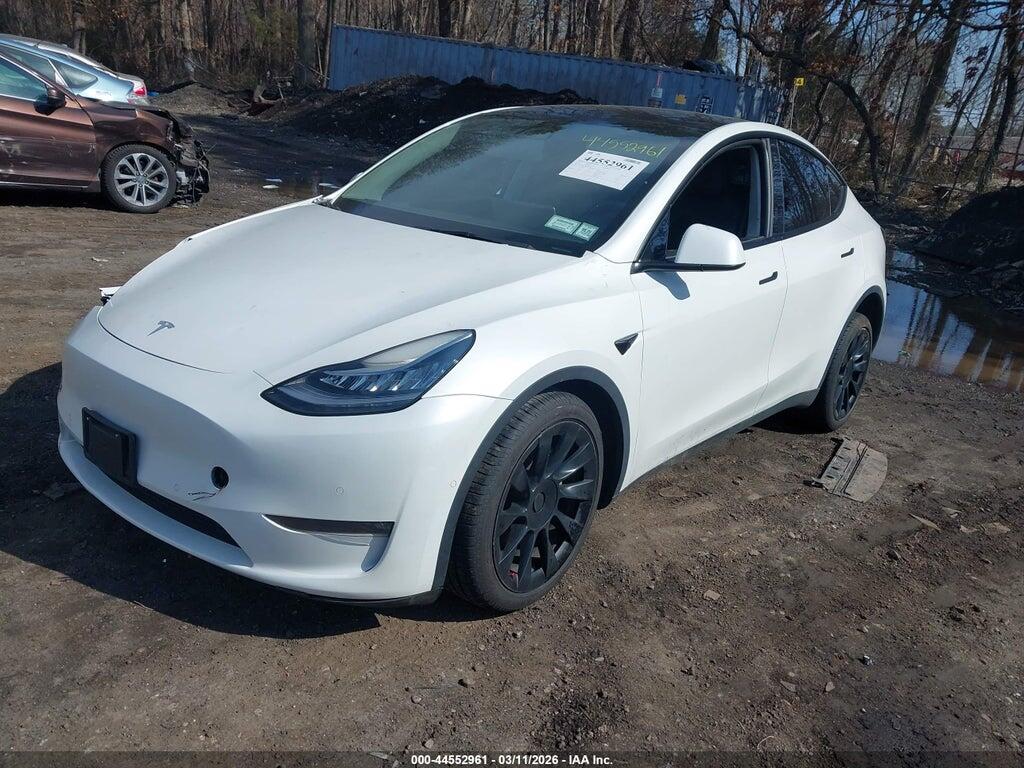 7SAYGDEE5NF385805 2022 TESLA MODEL Y photo no. 2