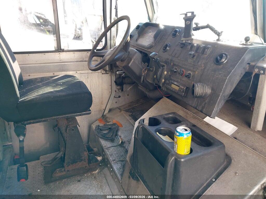 4UZAC3DV4GCHW8462 2016 FREIGHTLINER CHASSIS photo no. 7