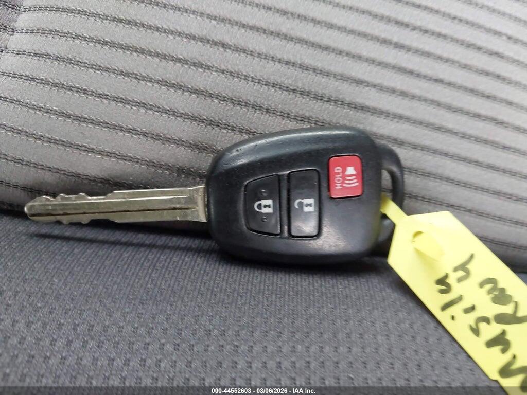 JTMRFREVXFD162475 2015 TOYOTA RAV4 photo no. 11