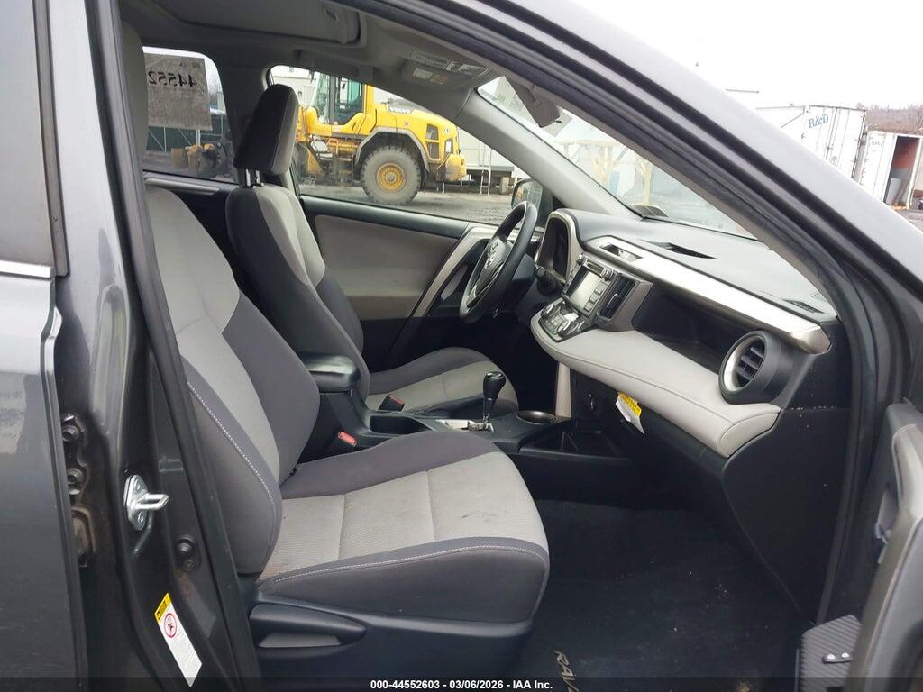 JTMRFREVXFD162475 2015 TOYOTA RAV4 photo no. 5