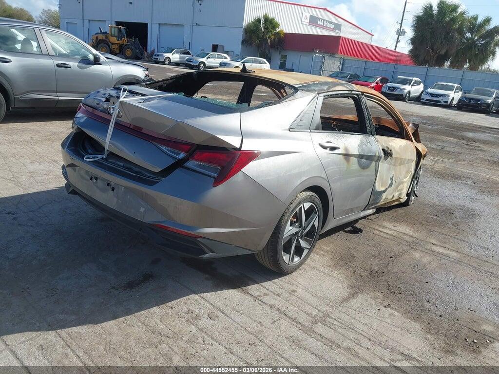KMHLS4AG3PU559213 2023 HYUNDAI ELANTRA photo no. 4