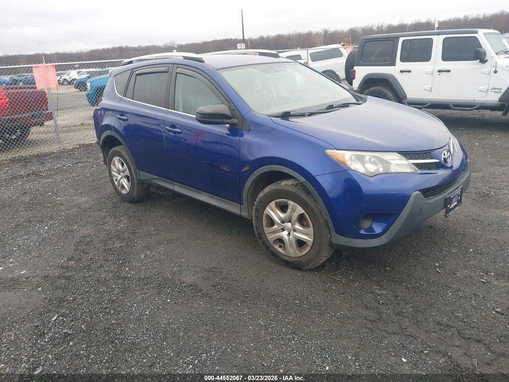 2T3BFREV3FW310034 2015 TOYOTA RAV4 photo no. 1