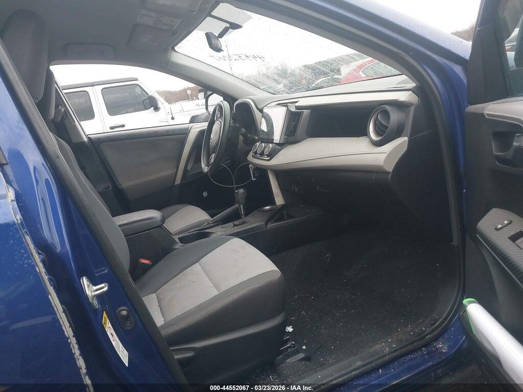 2T3BFREV3FW310034 2015 TOYOTA RAV4 photo no. 5