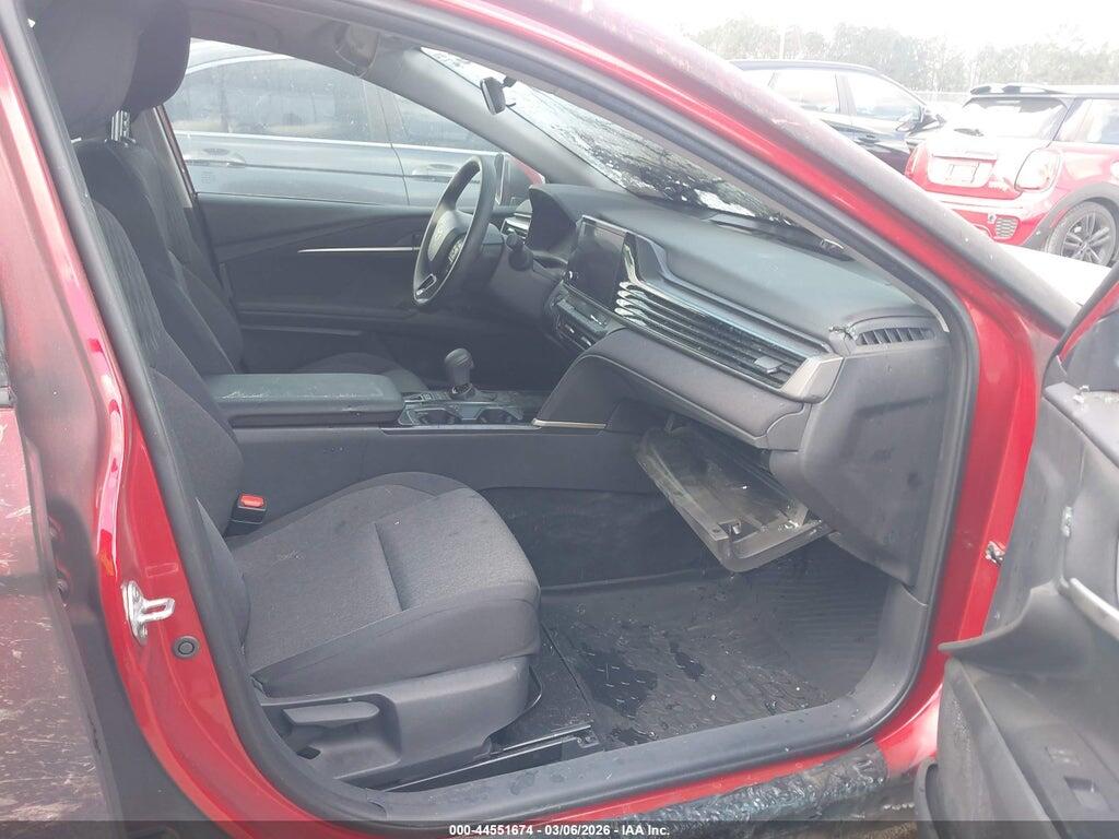 4T1DAACK1SU152541 2025 TOYOTA CAMRY photo no. 5