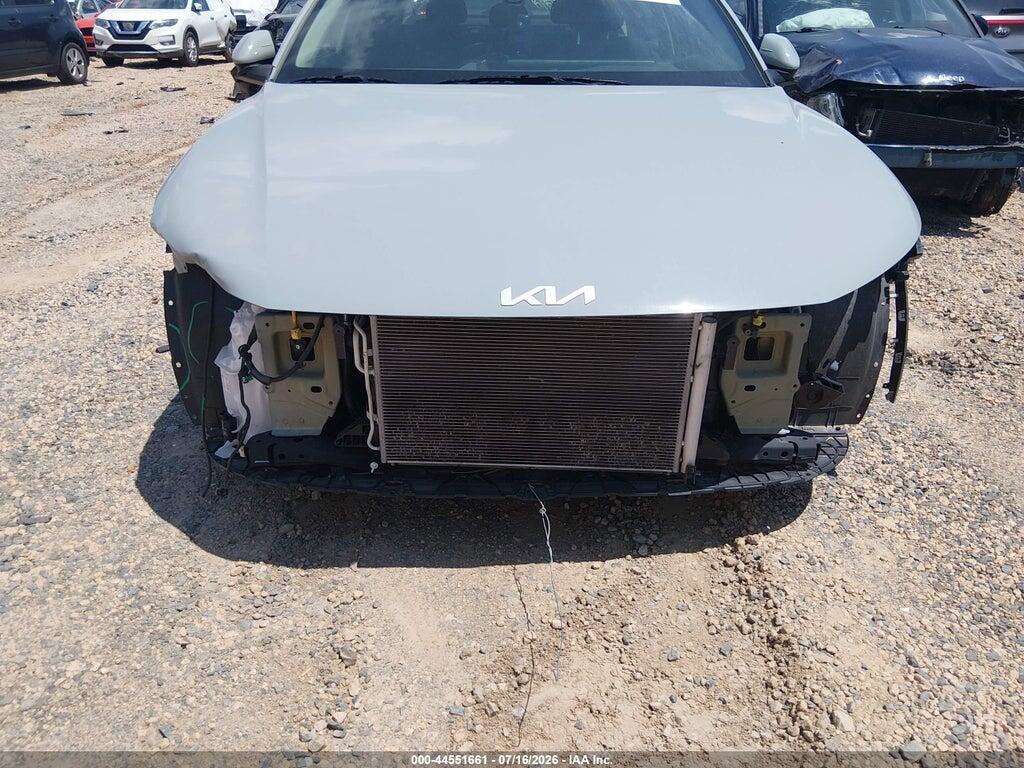 3KPFT4DE6SE184370 2025 KIA K4 photo no. 6