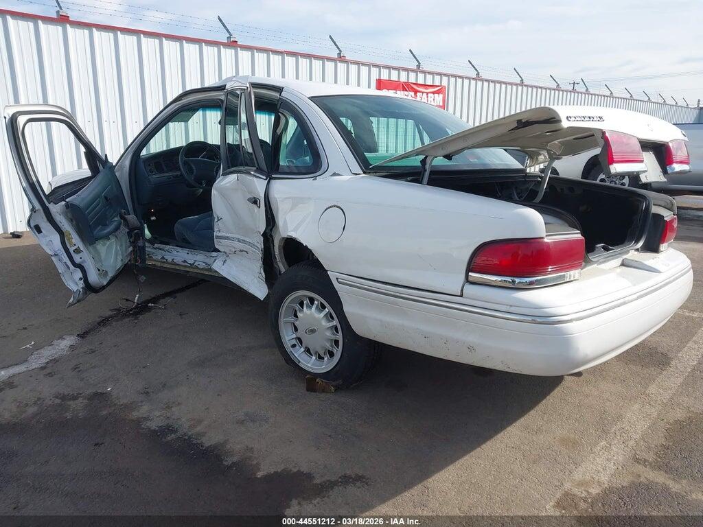 2FALP74W9VX154852 1997 FORD CROWN VICTORIA photo no. 3