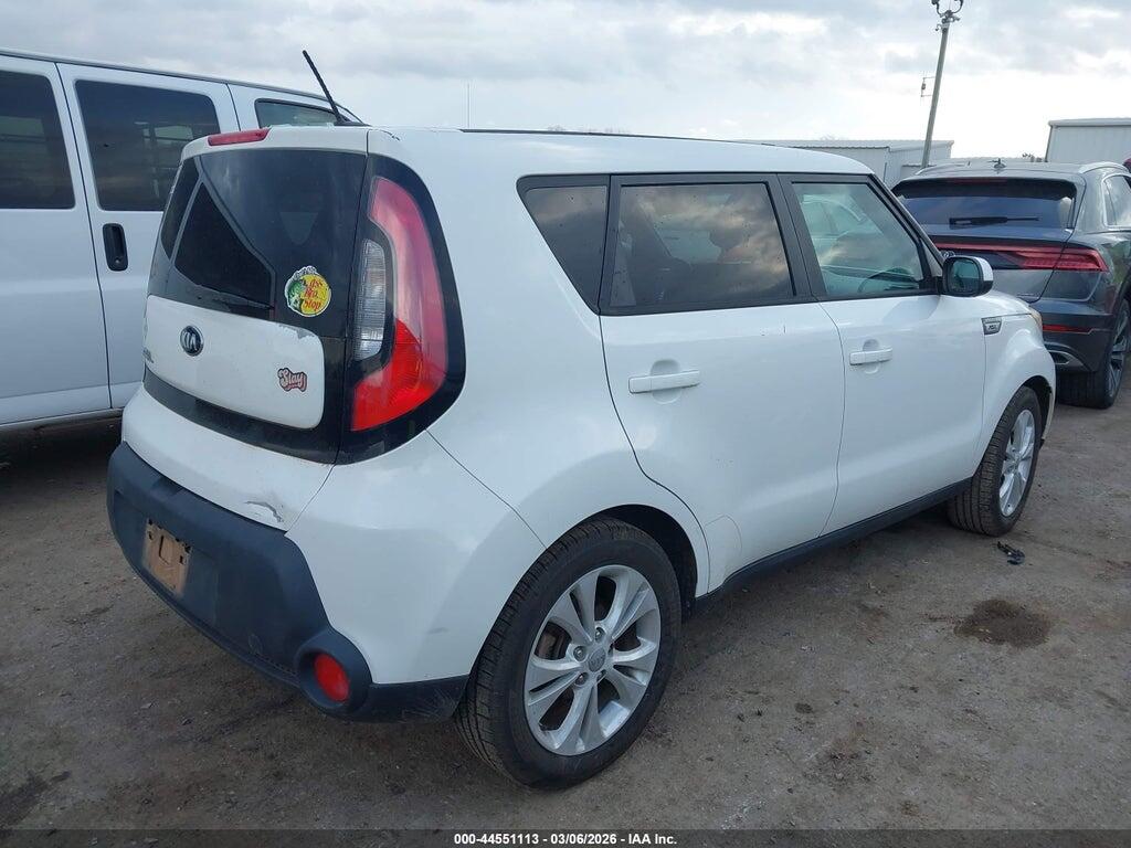 KNDJP3A56F7163778 2015 KIA SOUL photo no. 4
