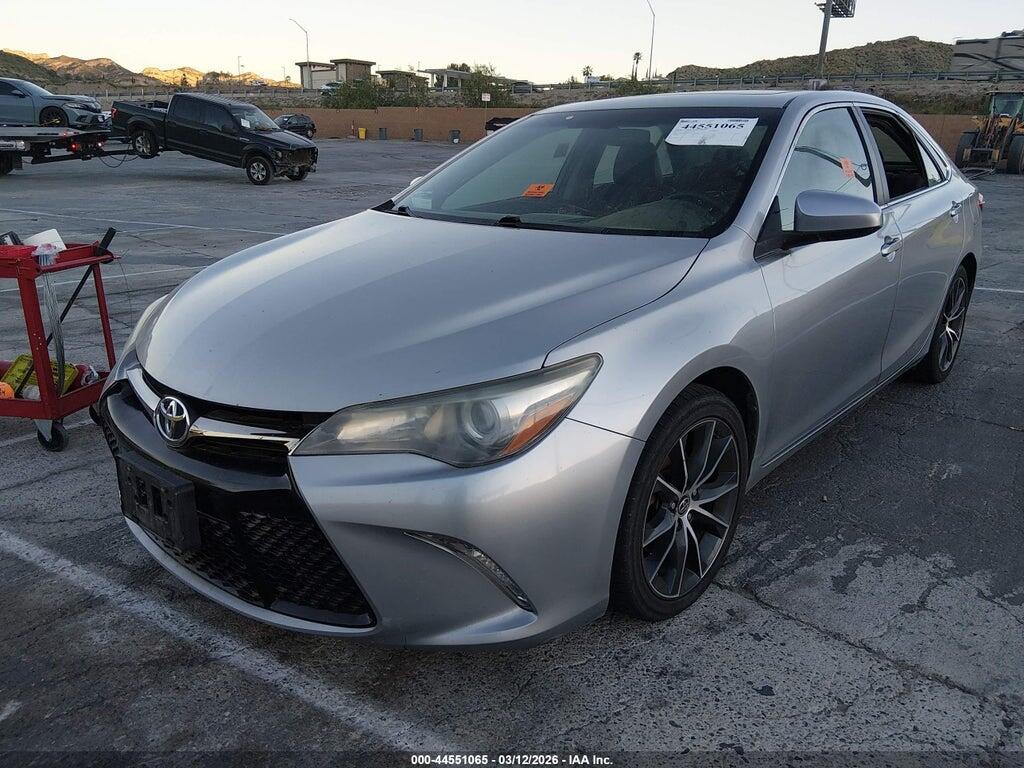 4T1BF1FKXGU161198 2016 TOYOTA CAMRY photo no. 2
