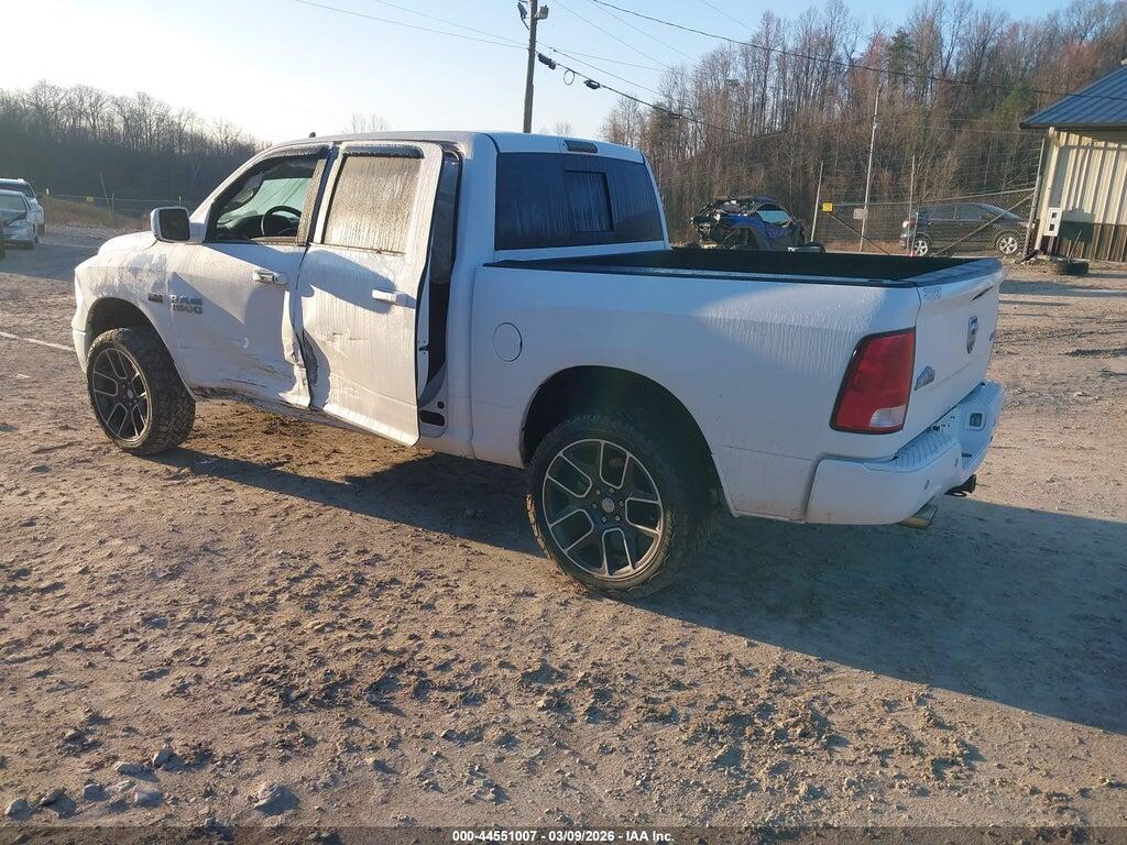 3C6RR7LT7GG331795 2016 RAM 1500 photo no. 3