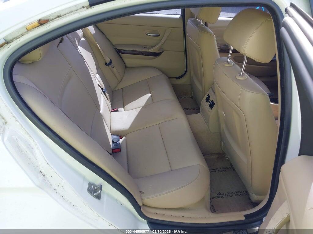 WBAPH7C5XAA175565 2010 BMW 328I photo no. 8