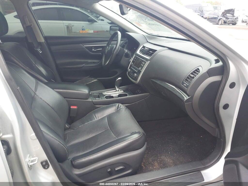 1N4AL3AP0HC227522 2017 NISSAN ALTIMA photo no. 5