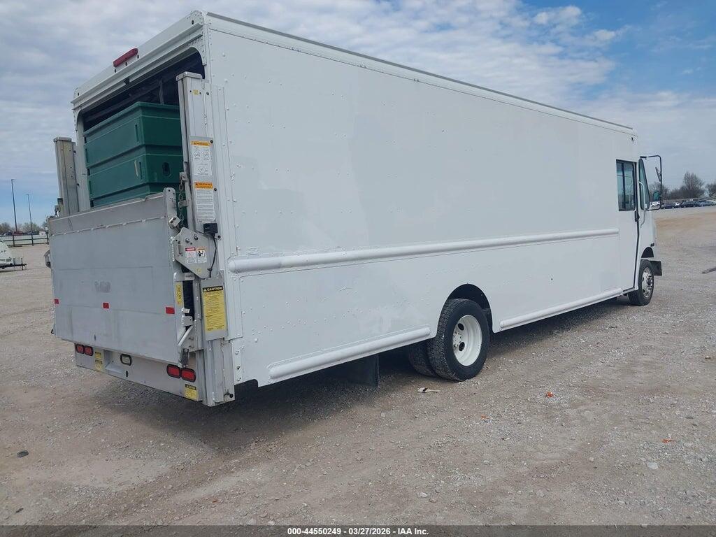 1F66F5KY4F0A04668 2015 FORD F-59 COMMERCIAL STRIPPED photo no. 4