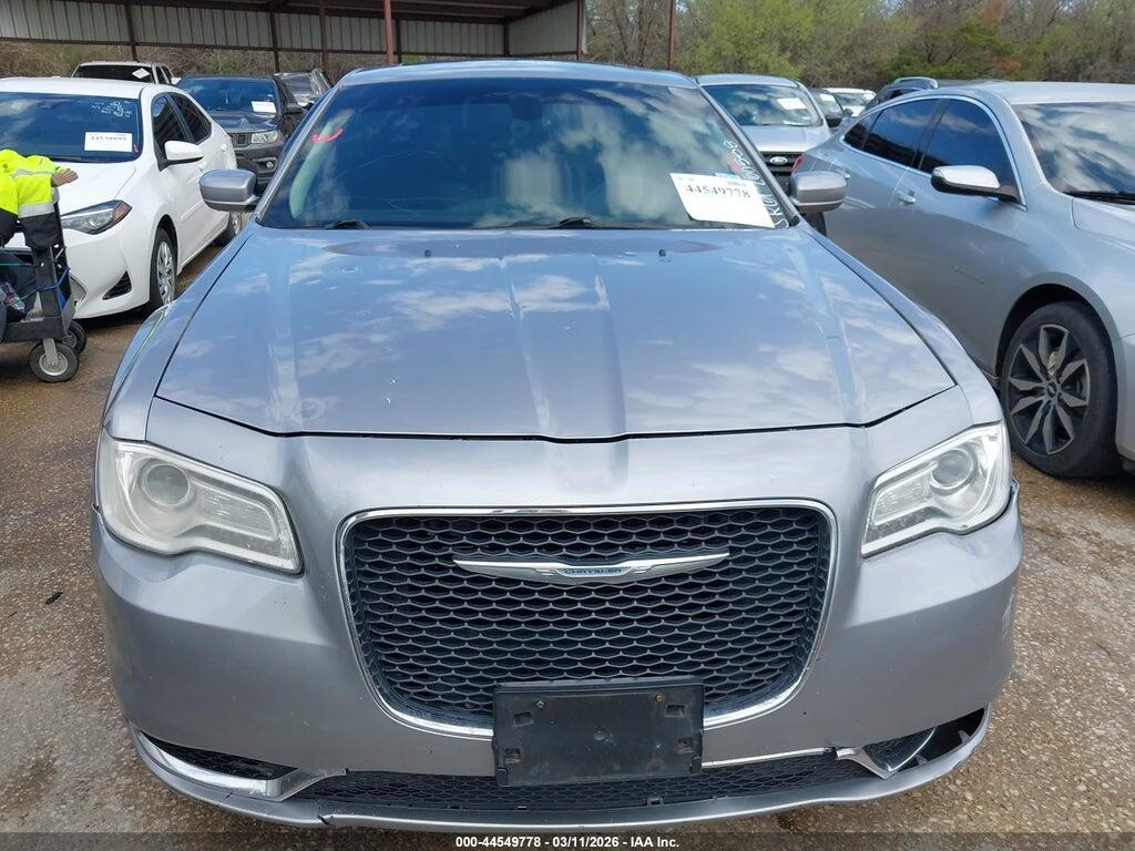 2C3CCAAG0GH260558 2016 CHRYSLER 300 photo no. 6