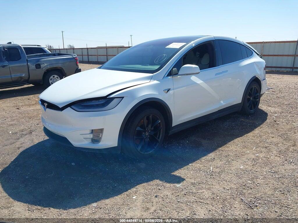 5YJXCAE27KF207222 2019 TESLA MODEL X photo no. 2