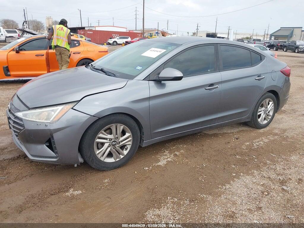 5NPD84LF5KH408016 2019 HYUNDAI ELANTRA photo no. 2