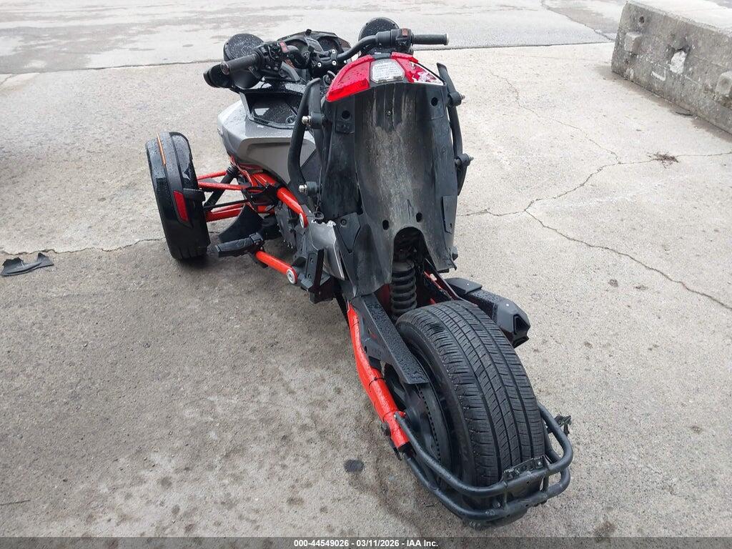 2BXNAAC12DV000081 2013 CAN-AM SPYDER ROADSTER photo no. 6