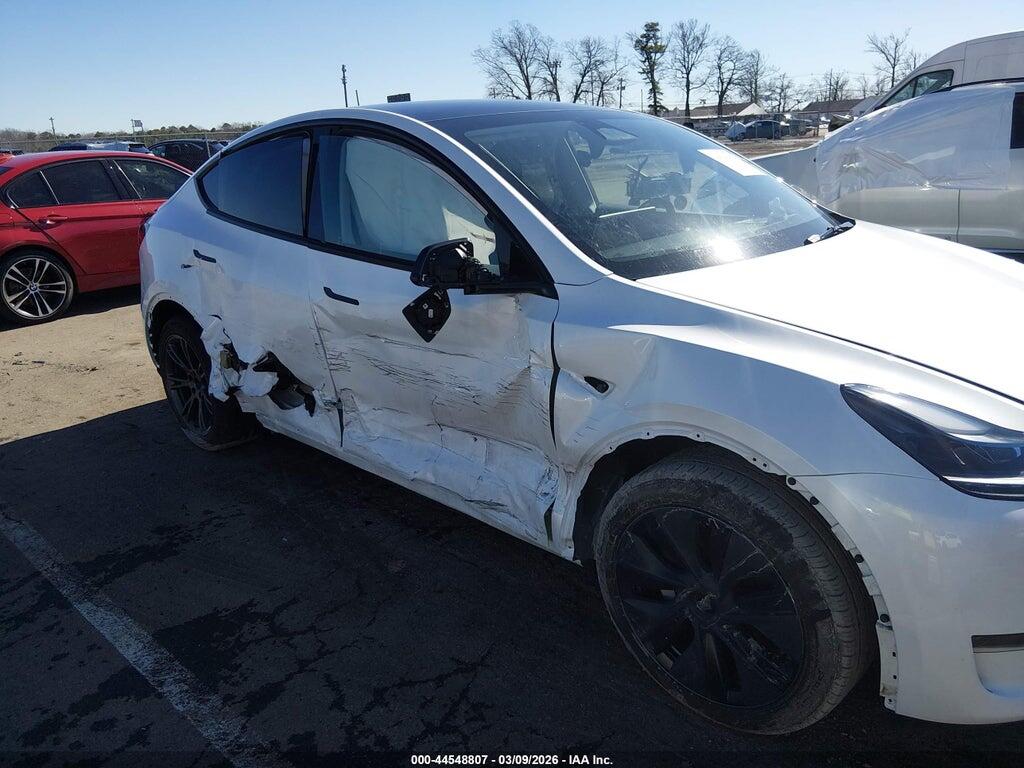 7SAYGDED9RF133651 2024 TESLA MODEL Y photo no. 6