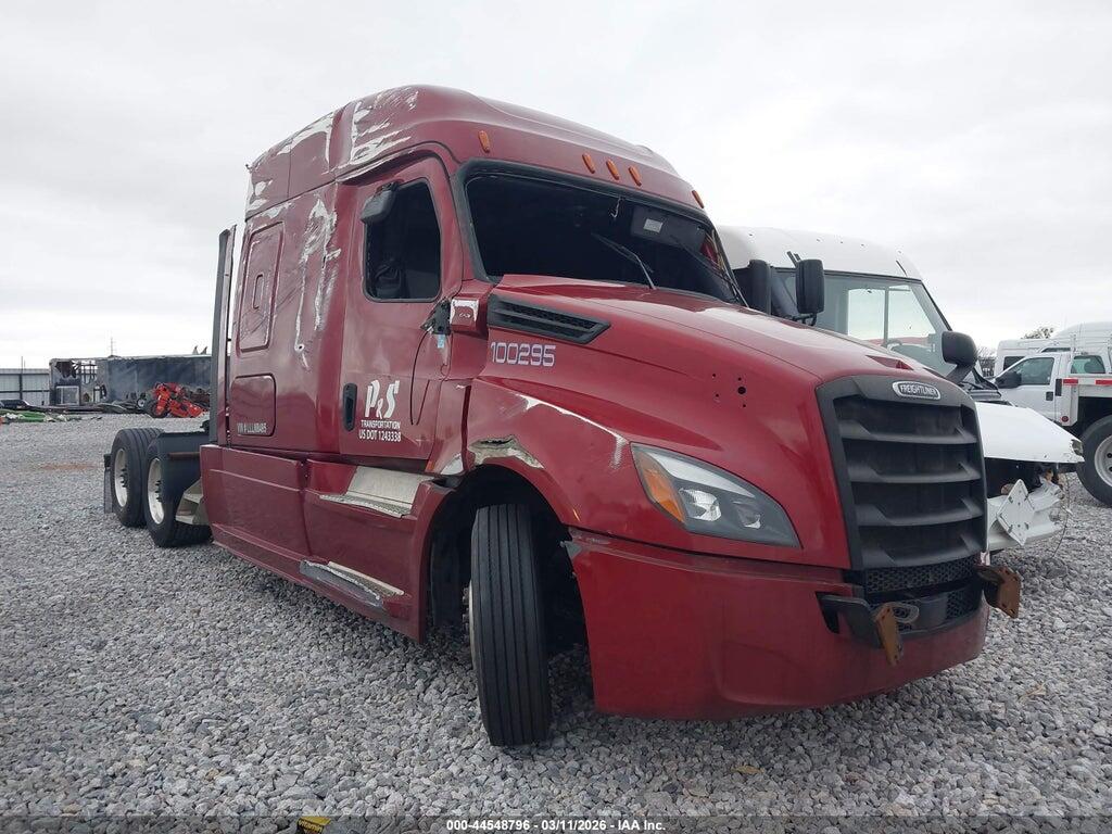 1FUJHHDV8LLLM8495 2020 FREIGHTLINER NEW CASCADIA 126 photo no. 1
