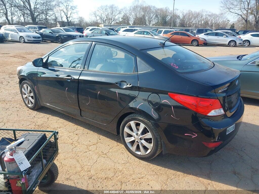 KMHCU4AE5DU437554 2013 HYUNDAI ACCENT photo no. 3