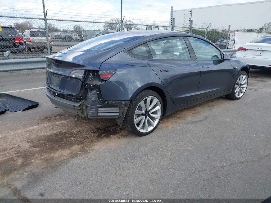 5YJ3E1EA2JF013390 2018 TESLA MODEL 3 photo no. 4