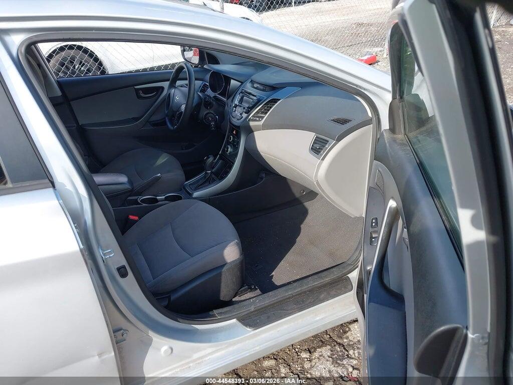 5NPDH4AEXEH516792 2014 HYUNDAI ELANTRA photo no. 5