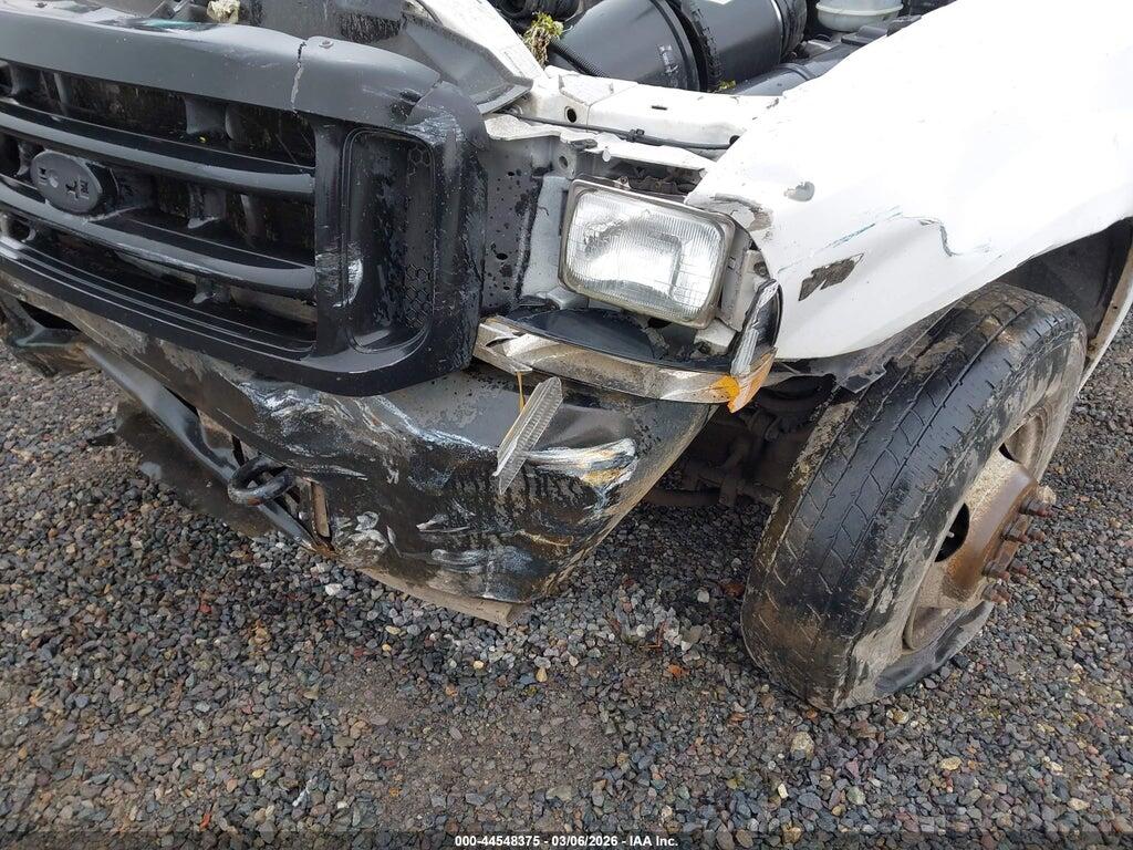 1FDWF36SX2EC19892 2002 FORD F-350 photo no. 11