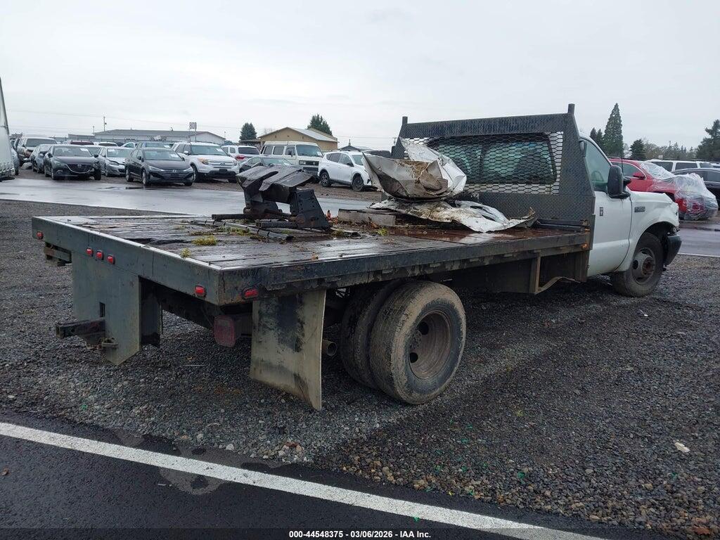 1FDWF36SX2EC19892 2002 FORD F-350 photo no. 4