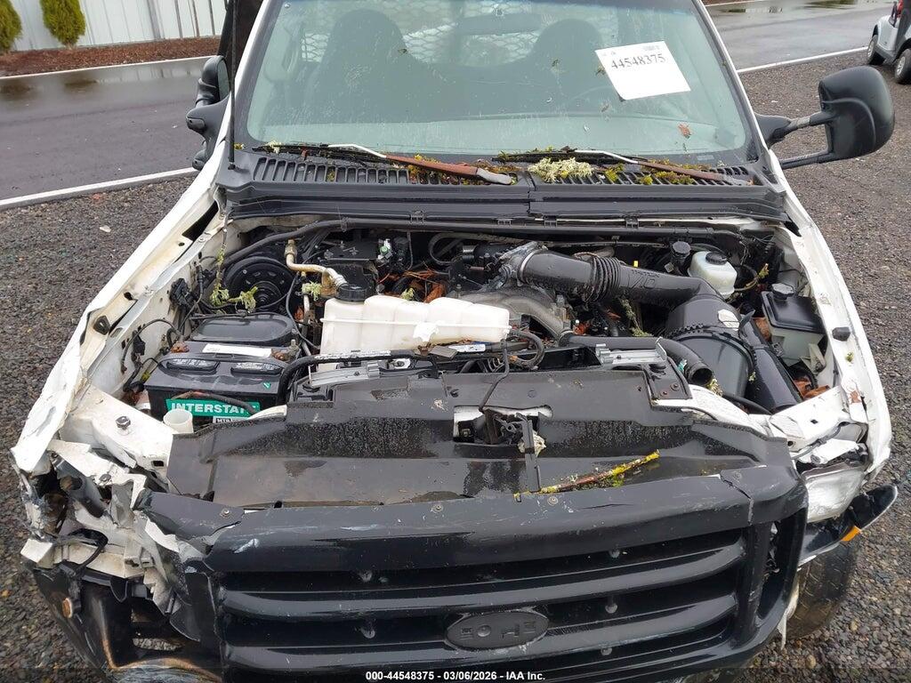 1FDWF36SX2EC19892 2002 FORD F-350 photo no. 9