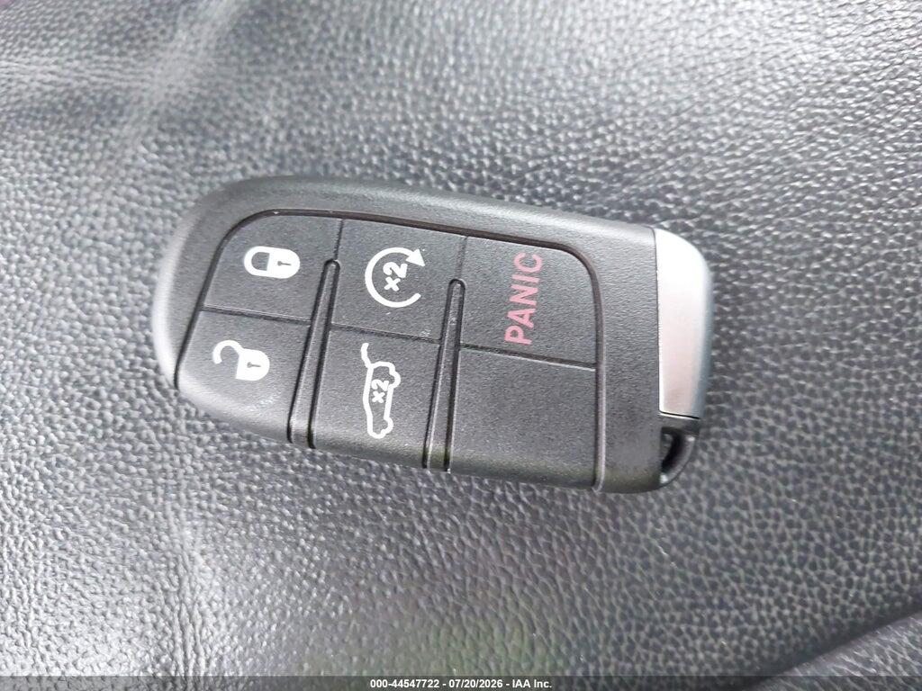 1C4RJFDJXKC679013 2019 JEEP GRAND CHEROKEE photo no. 11