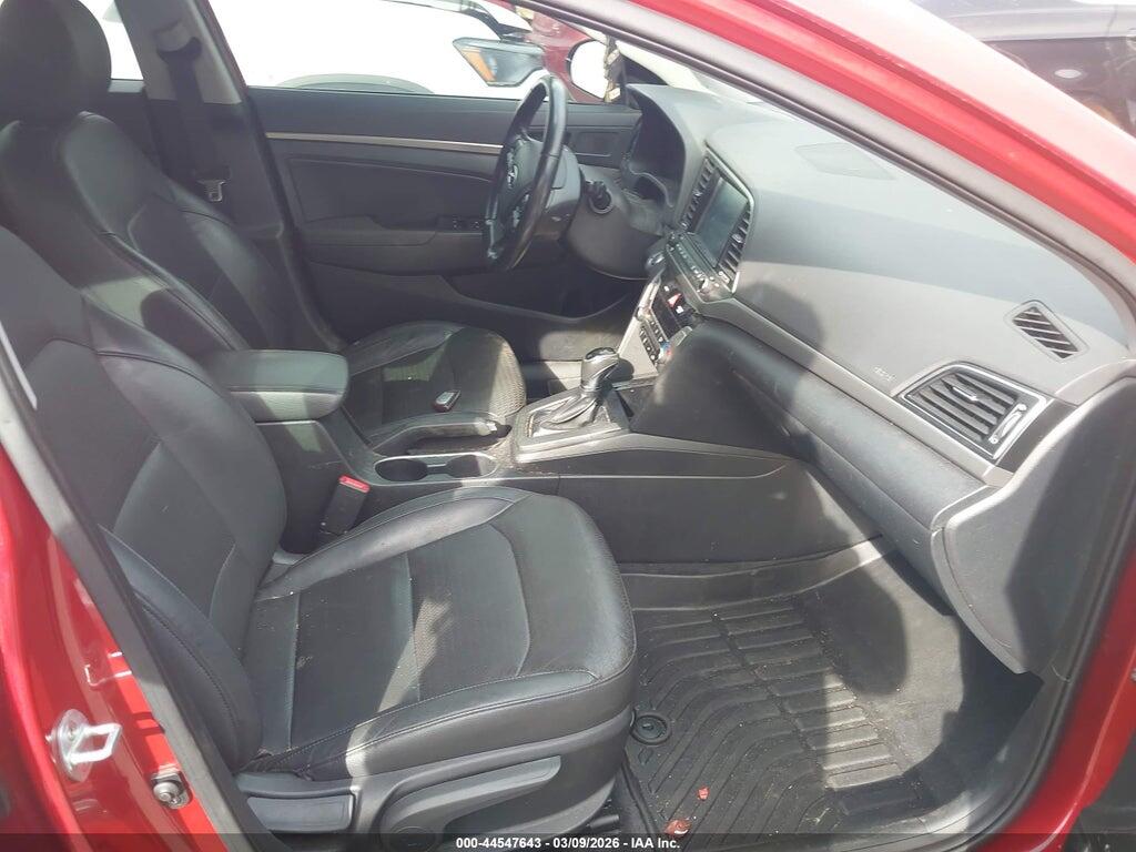5NPD84LF5HH015836 2017 HYUNDAI ELANTRA photo no. 5