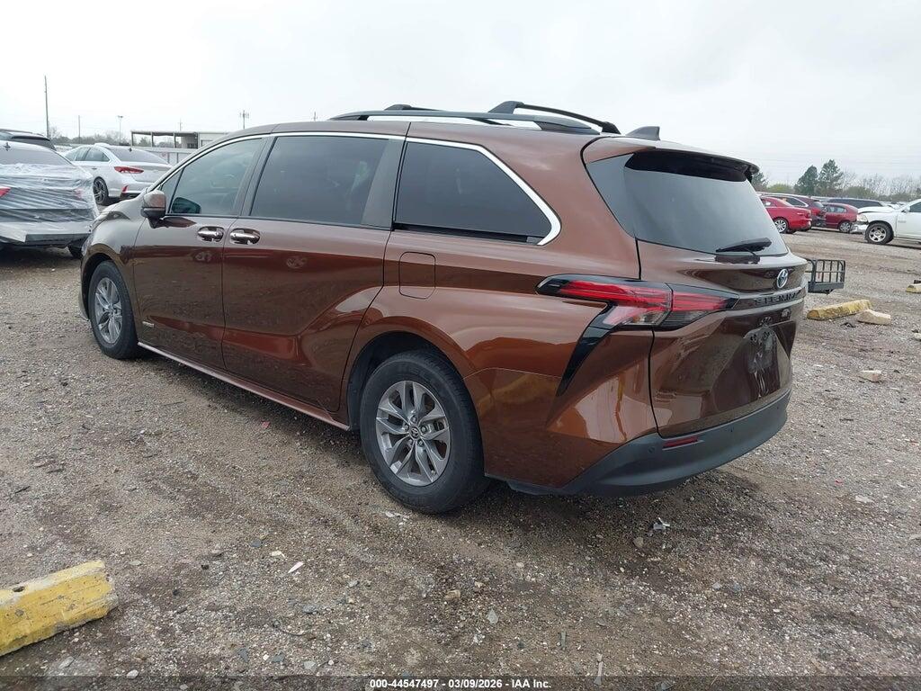 5TDYRKEC2MS064504 2021 TOYOTA SIENNA photo no. 3