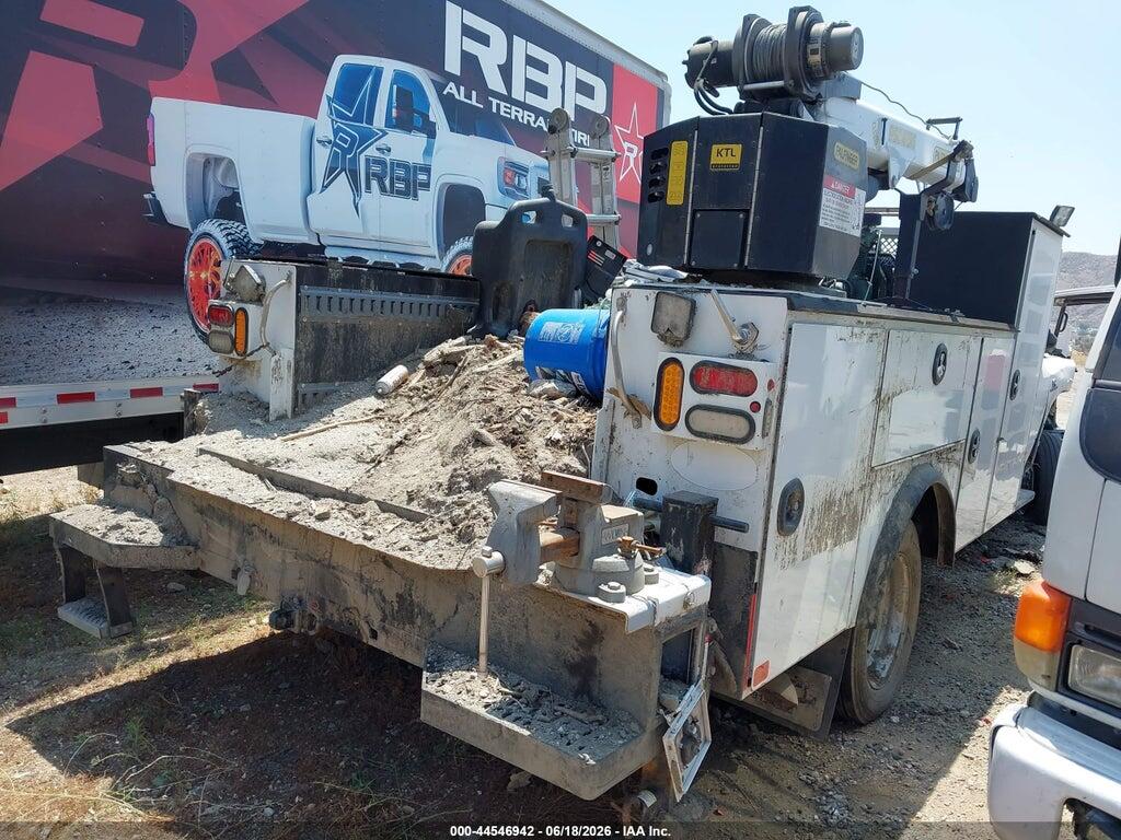 3C7WRNBL7NG137611 2022 RAM 5500 CHASSIS photo no. 4