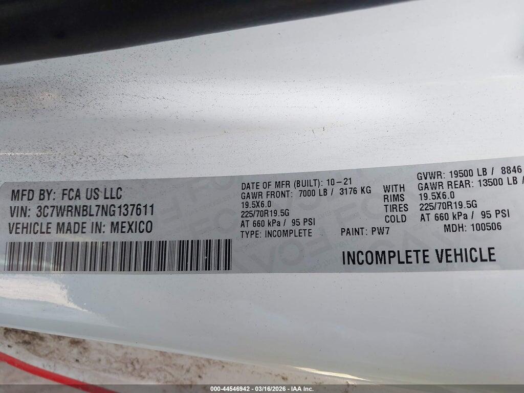 3C7WRNBL7NG137611 2022 RAM 5500 CHASSIS photo no. 8