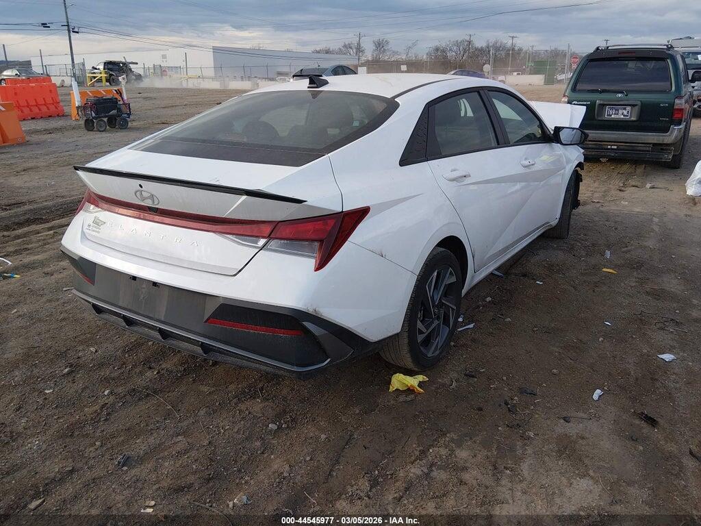 KMHLM4DG2SU044587 2025 HYUNDAI ELANTRA photo no. 4