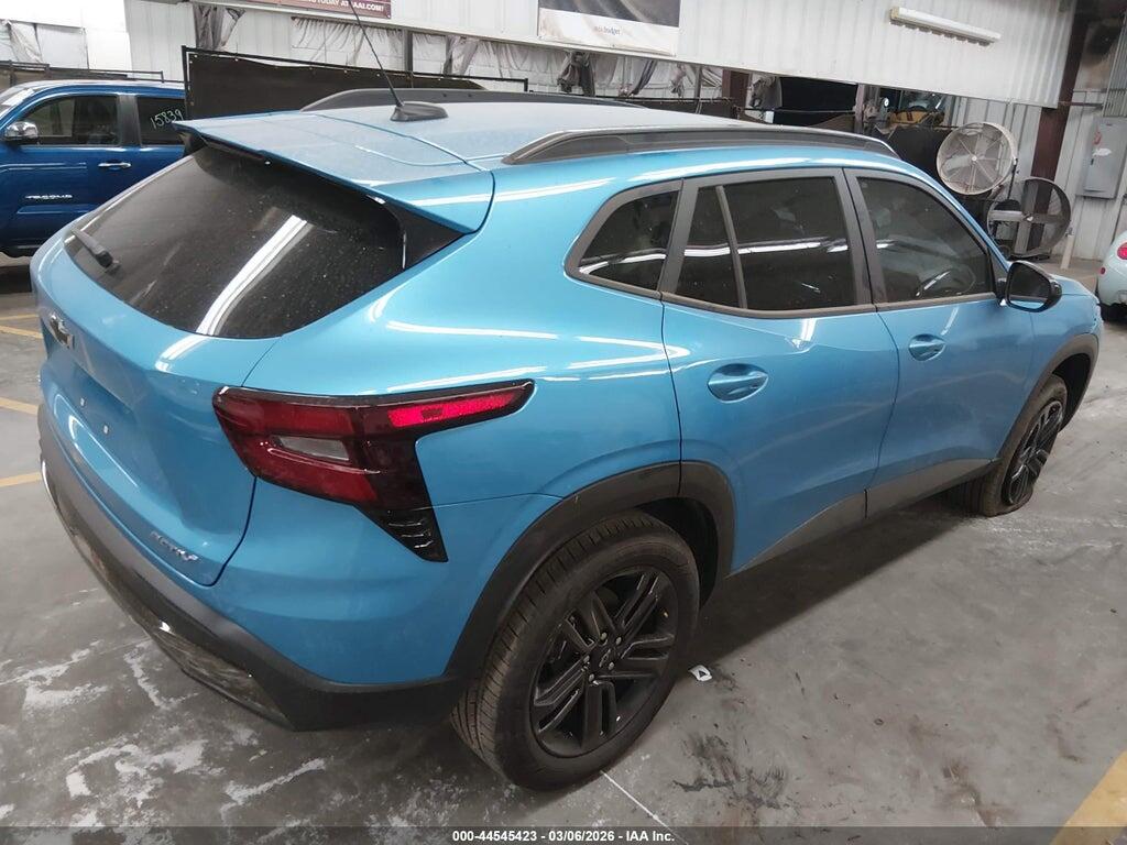 KL77LKEP7SC058967 2025 CHEVROLET TRAX photo no. 4