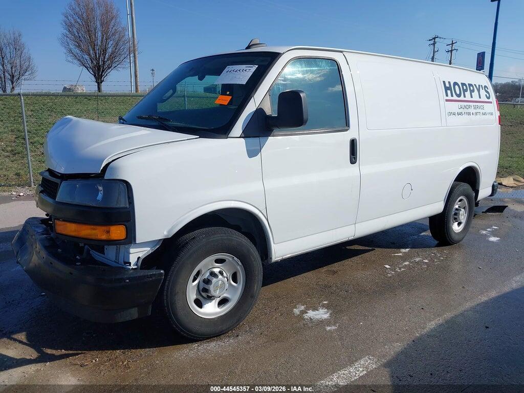 1GCWGAFP0R1275228 2024 CHEVROLET EXPRESS CARGO photo no. 2