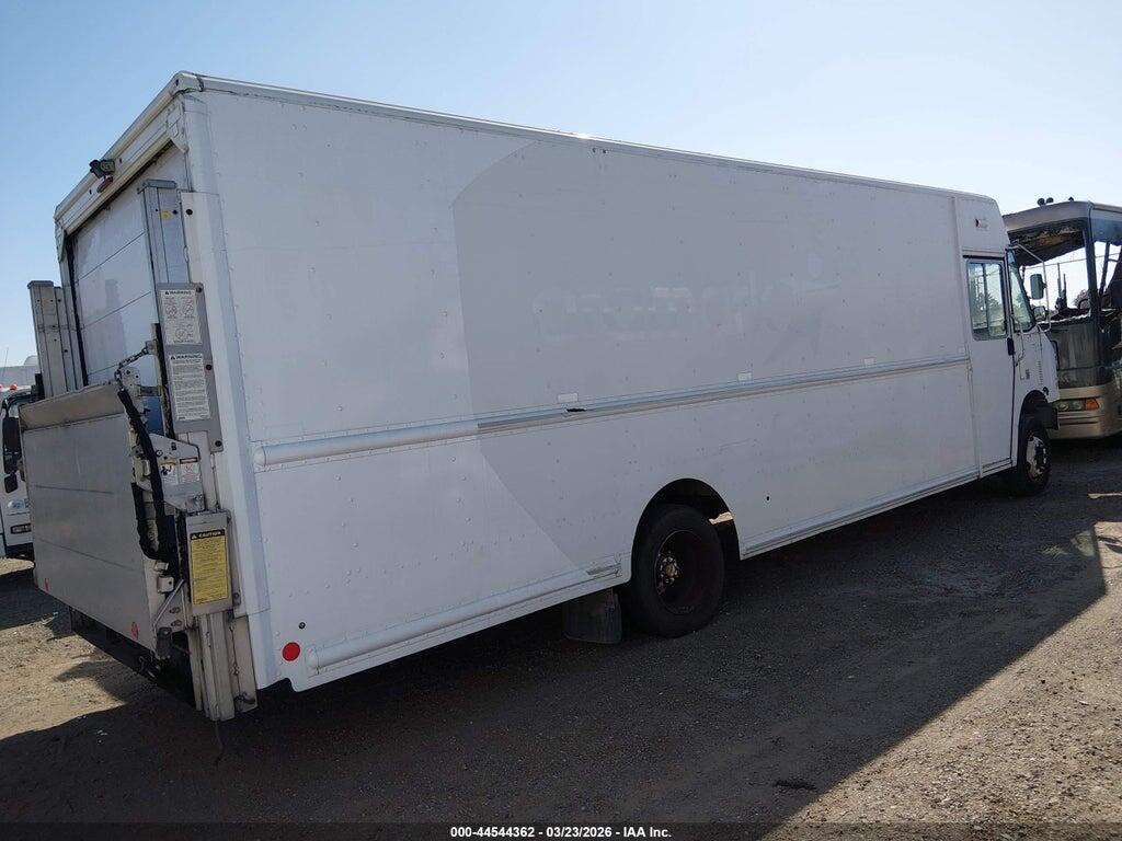 5B4MFG2E6C3448799 2012 WORKHORSE CUSTOM CHASSIS COMMERCIAL CHASSIS photo no. 4
