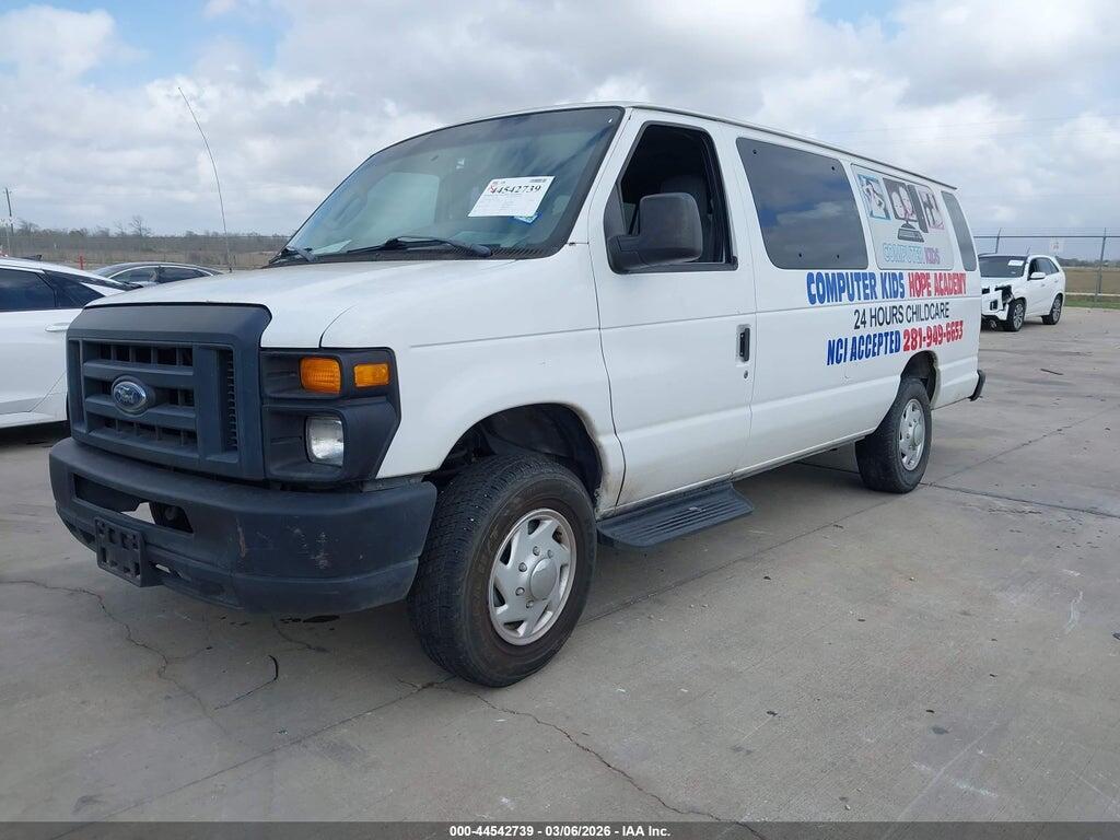 1FBSS3BL7DDA49372 2013 FORD E-350 SUPER DUTY photo no. 2