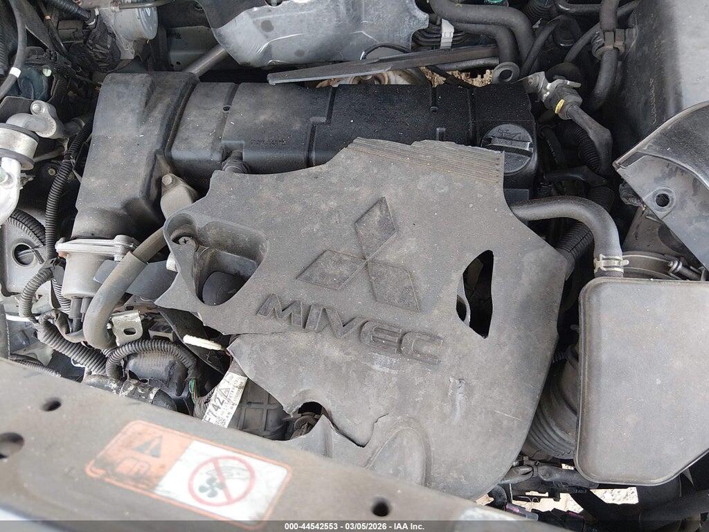 JA4AD3A34HZ046712 2017 MITSUBISHI OUTLANDER photo no. 10