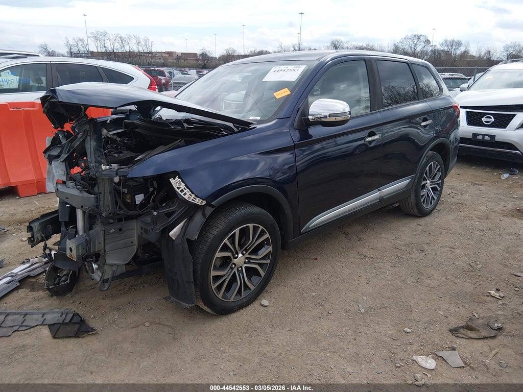 JA4AD3A34HZ046712 2017 MITSUBISHI OUTLANDER photo no. 2