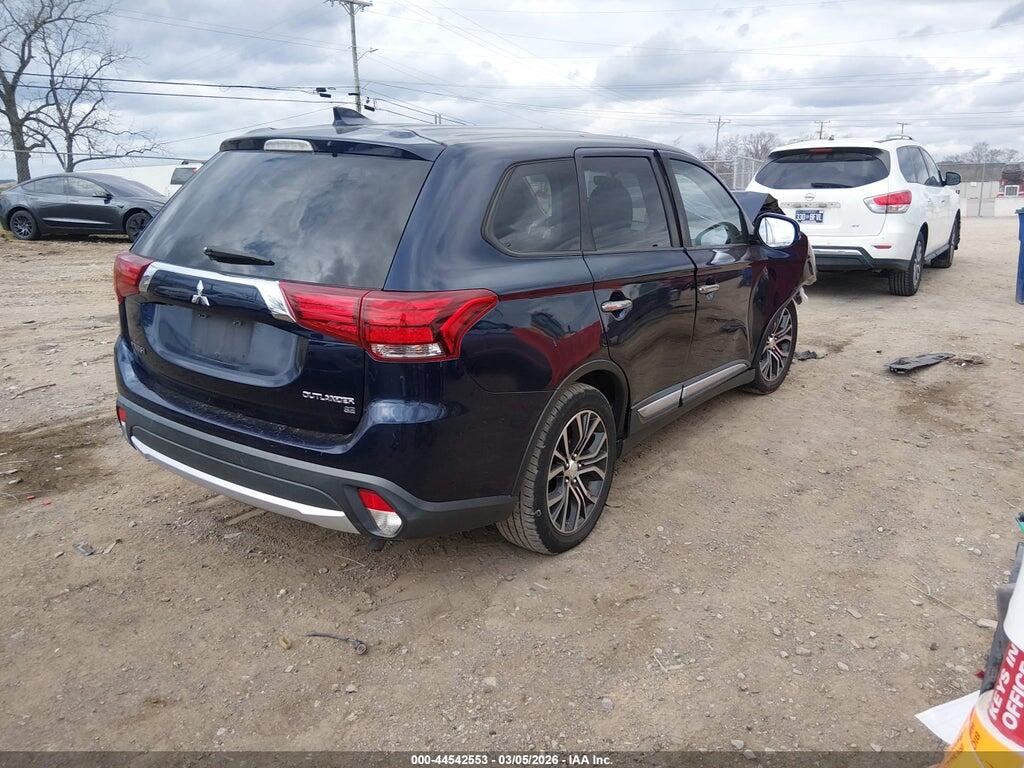 JA4AD3A34HZ046712 2017 MITSUBISHI OUTLANDER photo no. 4