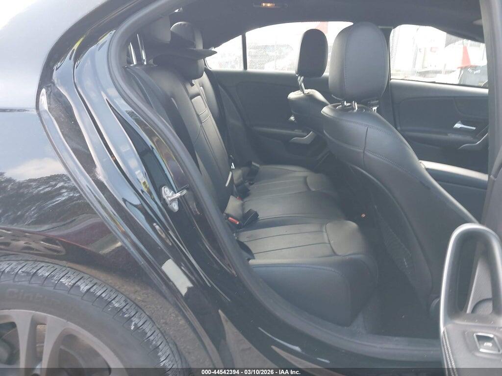 W1K3G4EB9LW047268 2020 MERCEDES-BENZ A 220 photo no. 8
