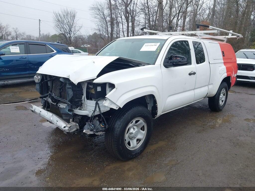 5TFRX5GN6HX087035 2017 TOYOTA TACOMA photo no. 2