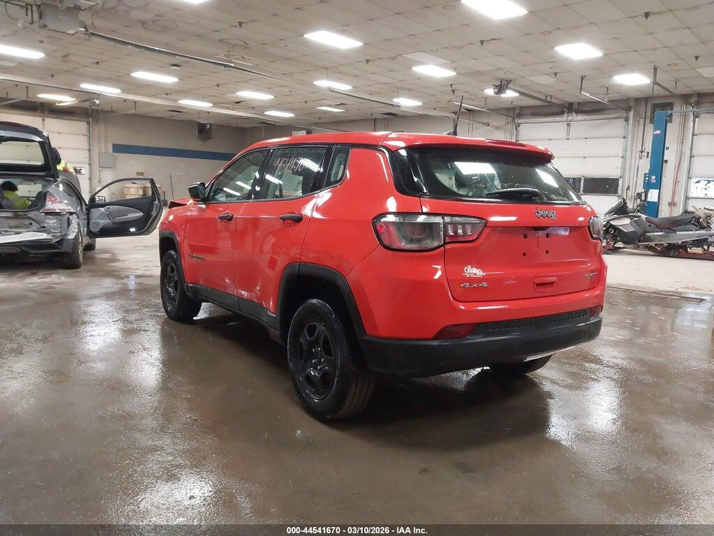 3C4NJDAB9MT551644 2021 JEEP COMPASS photo no. 3