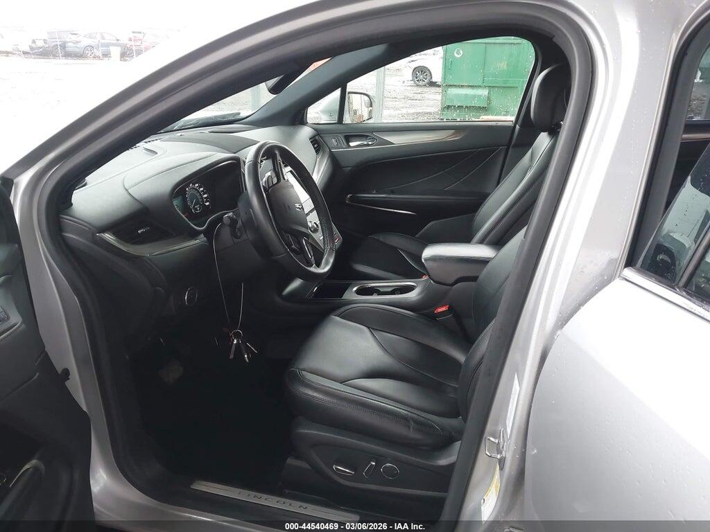 5LMCJ1C96GUJ15465 2016 LINCOLN MKC photo no. 5