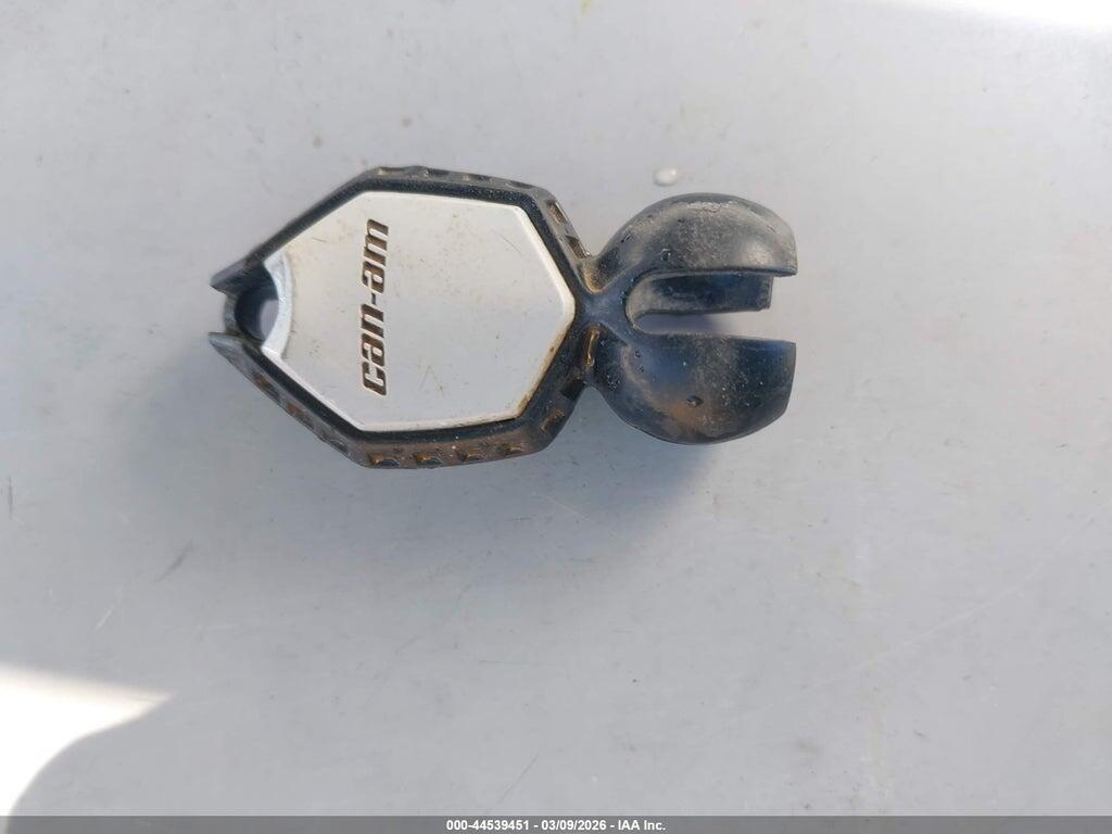3JBVXAV45RE000943 2024 CAN-AM MAVERICK X3 photo no. 11