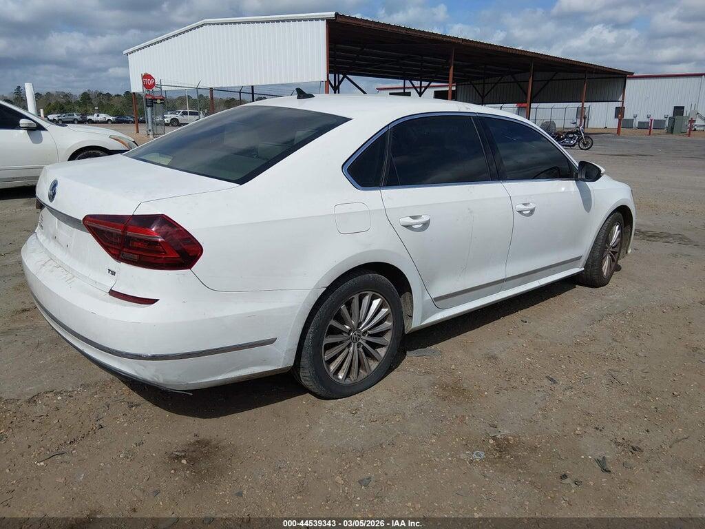 1VWBT7A39HC067091 2017 VOLKSWAGEN PASSAT photo no. 4