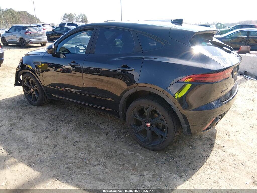 SADFL2FX0J1Z01533 2018 JAGUAR E-PACE photo no. 3