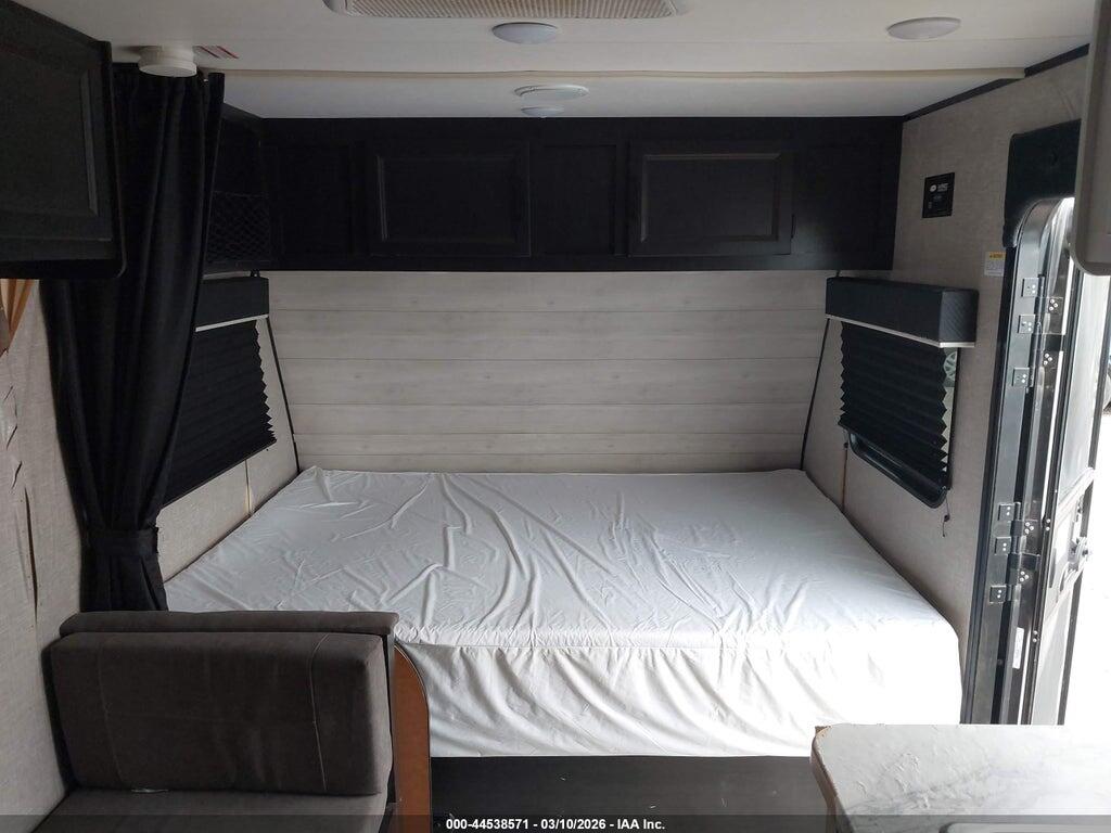 1UJBJ0AJXN17J1624 2022 JAYCO JAY FLIGHT SLX 174BH TRAVEL TRAILER photo no. 5